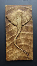 Load image into Gallery viewer, Sting Ray Sculpture Art Gift Nature Tile