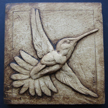 Load image into Gallery viewer, Life Size Hummingbird Inspirational Art Tile
